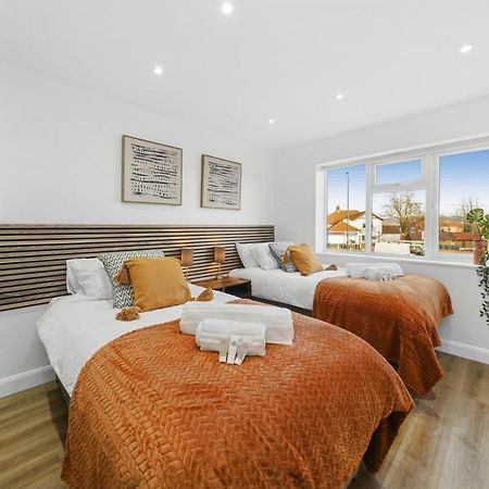 Modern Bungalow In Maidstone Sleeps 5 With Free Parking エクステリア 写真