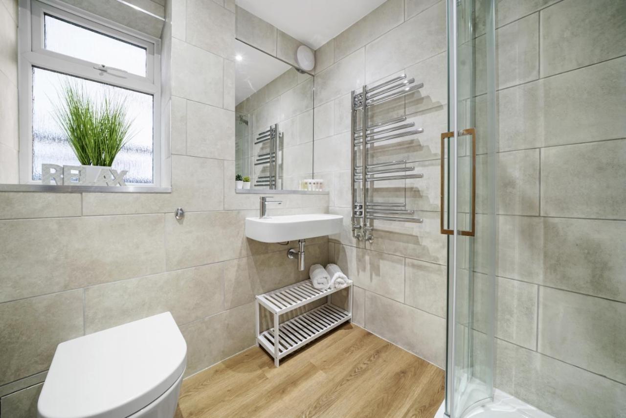 Modern Bungalow In Maidstone Sleeps 5 With Free Parking エクステリア 写真