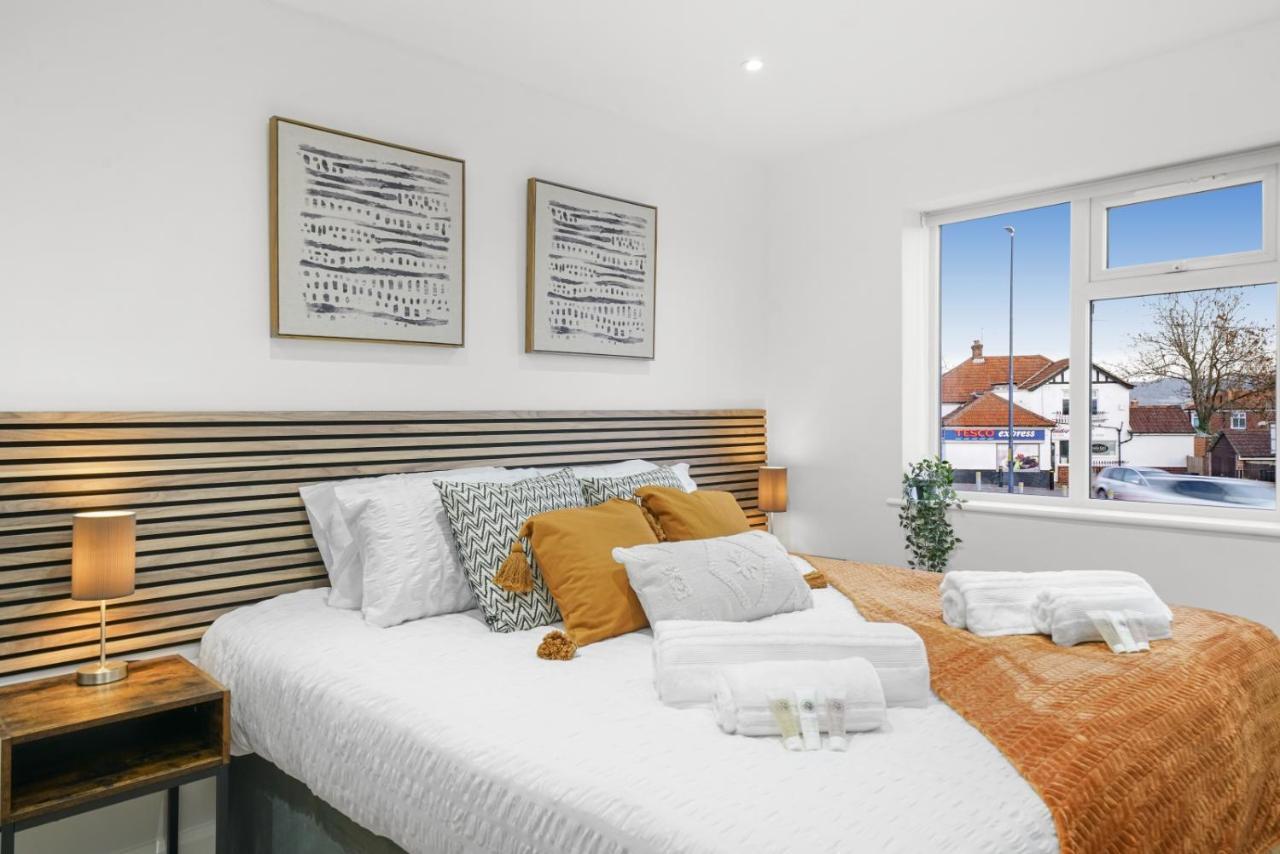 Modern Bungalow In Maidstone Sleeps 5 With Free Parking エクステリア 写真
