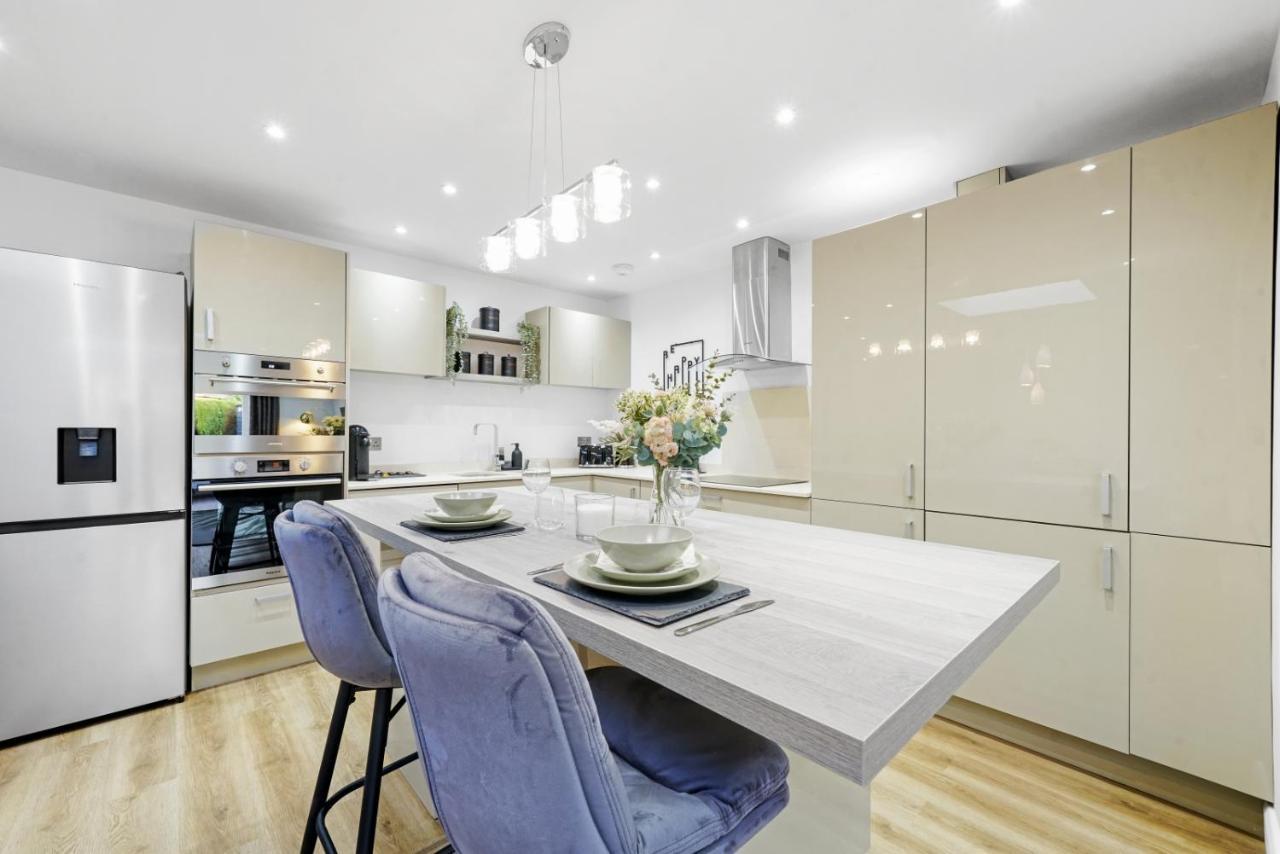 Modern Bungalow In Maidstone Sleeps 5 With Free Parking エクステリア 写真
