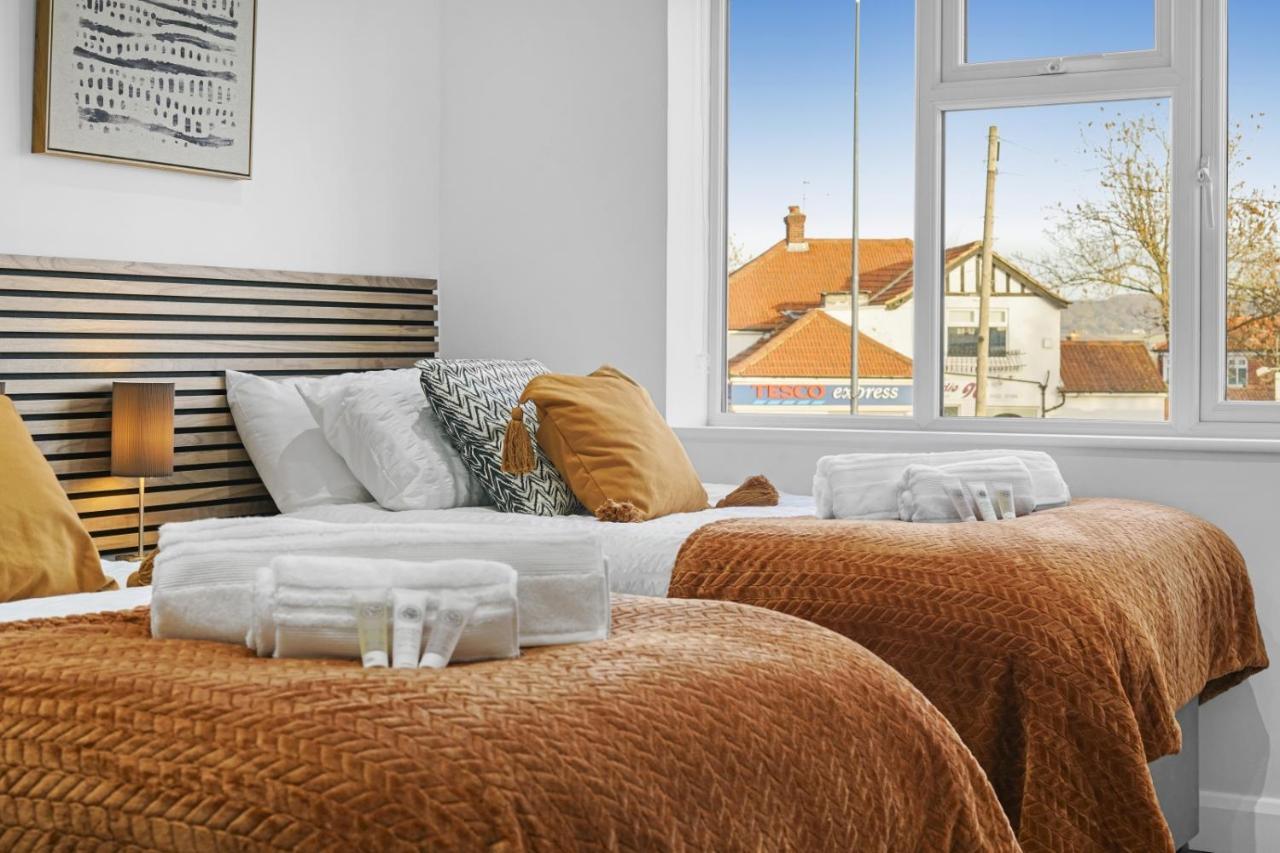 Modern Bungalow In Maidstone Sleeps 5 With Free Parking エクステリア 写真