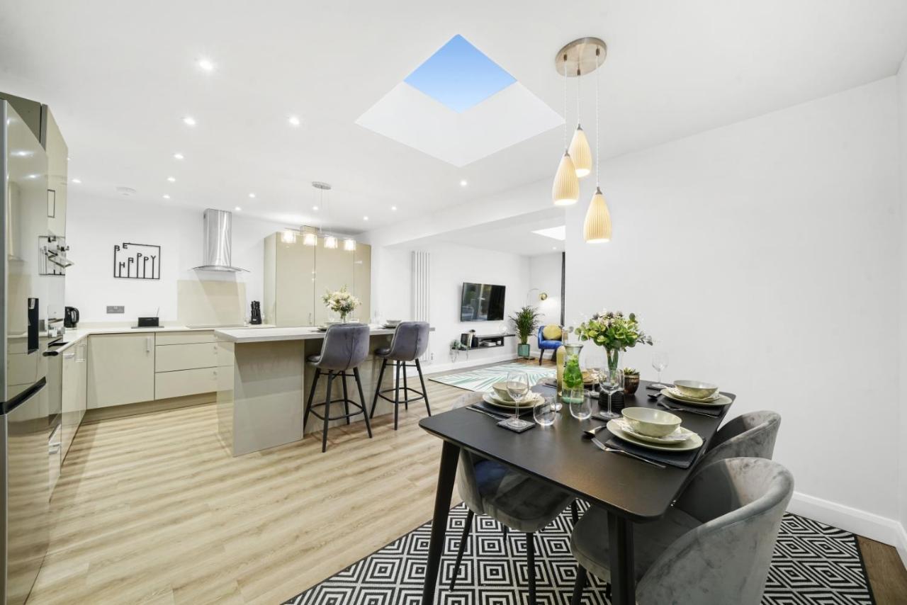 Modern Bungalow In Maidstone Sleeps 5 With Free Parking エクステリア 写真